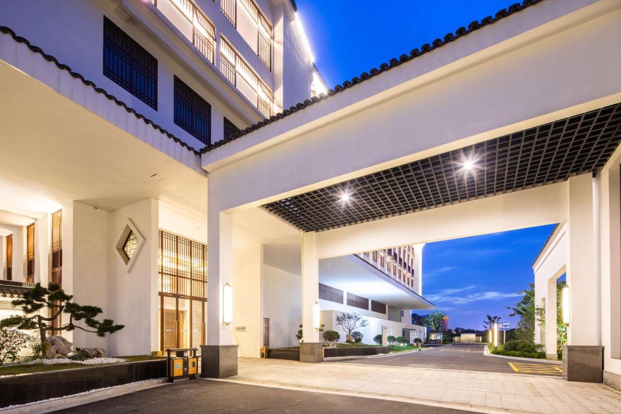 Radisson Blu Resort Wetland Park Wuxi  Buitenkant foto