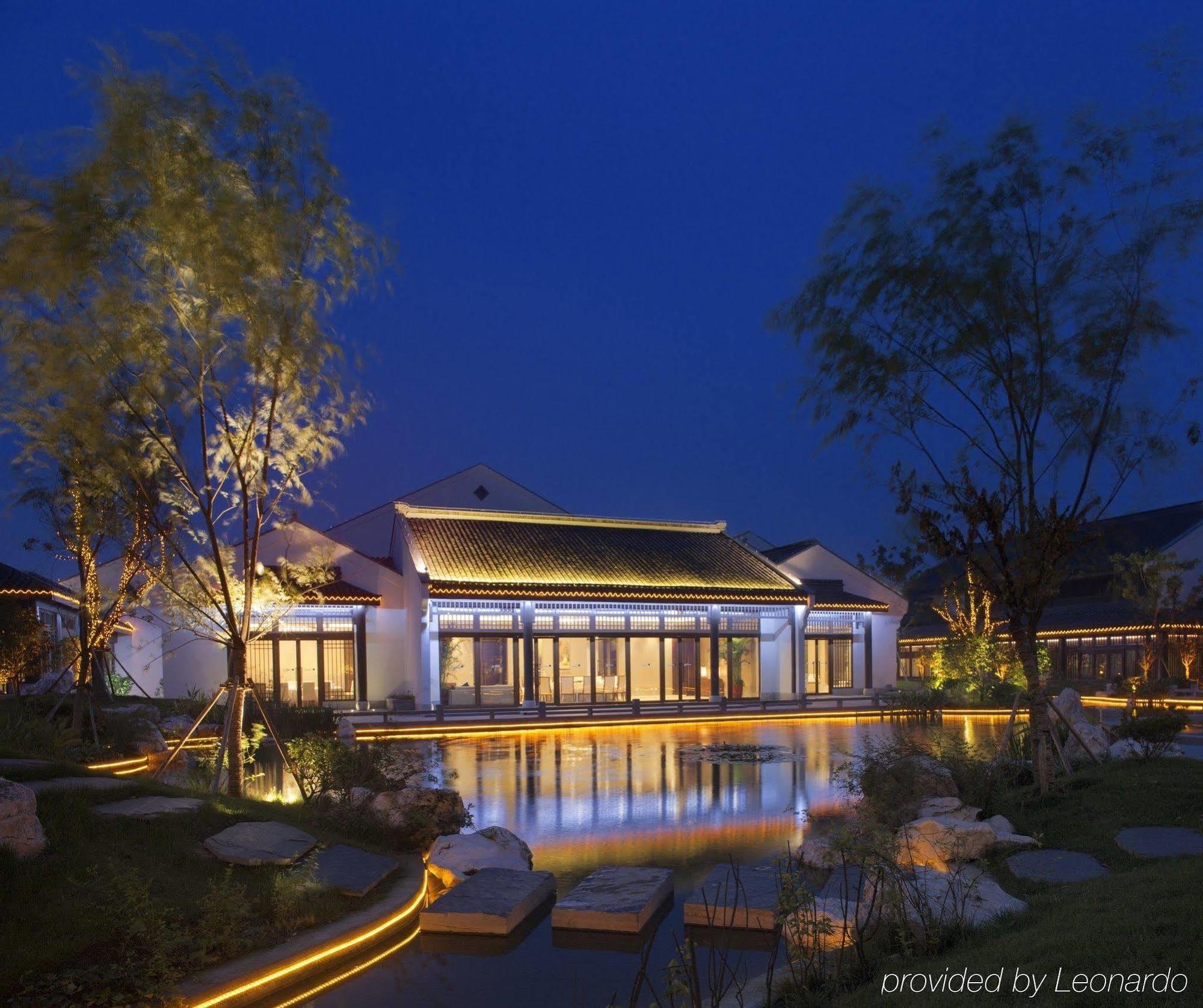 Radisson Blu Resort Wetland Park Wuxi  Buitenkant foto